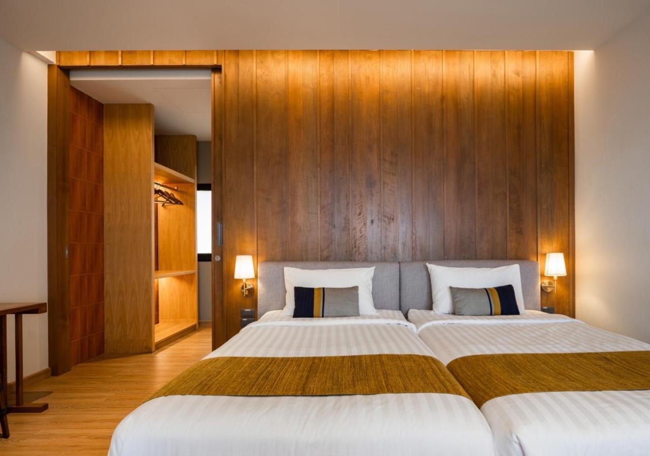 Ban Saithong Beach Resort Bang Saphan Noi Exterior foto